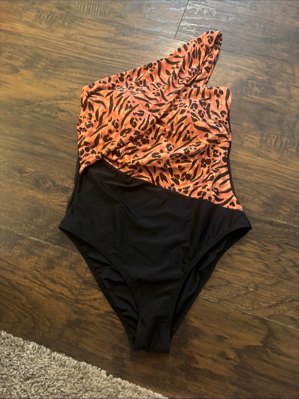 One-Shoulder Animal Print Swimsuit - Black & Orange new cupshe